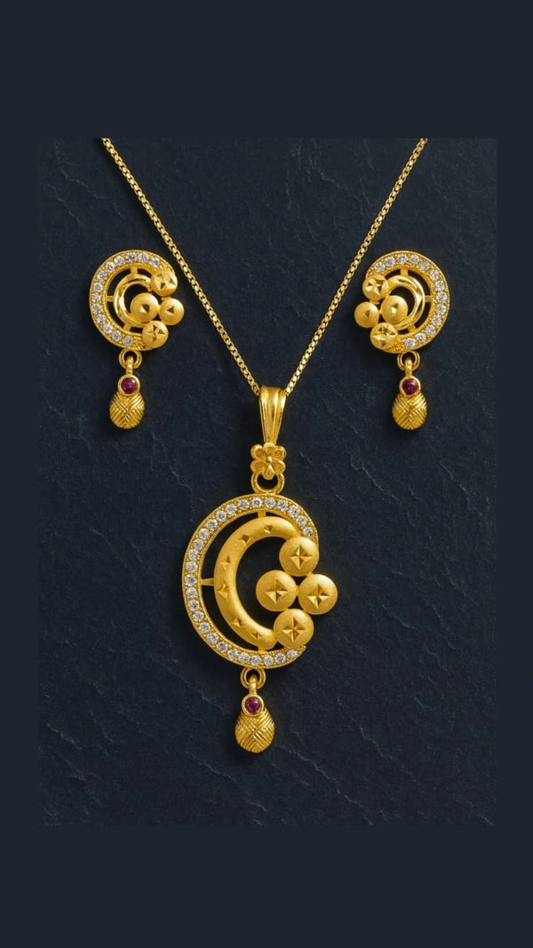 Celestial Charm Pendant Set